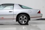 Chevrolet Camaro Z28 IROC-Z 1985 года